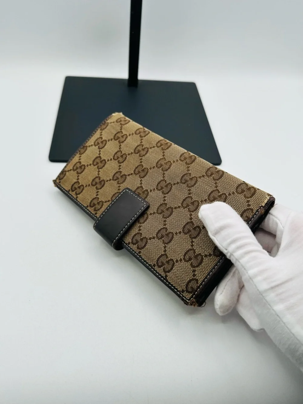 Gucci Long Monogram Flap Wallet - Picture 5 of 13
